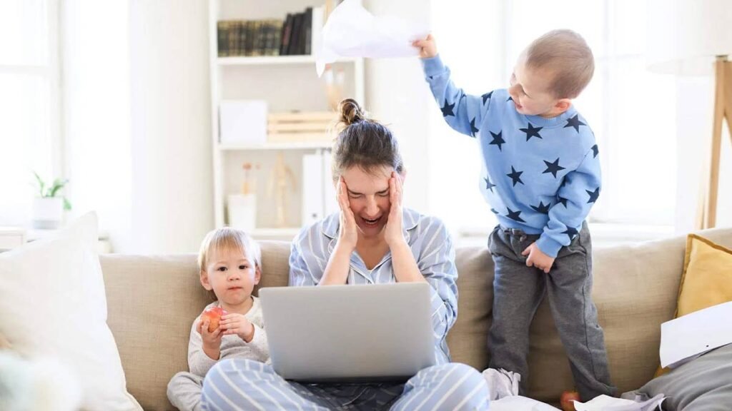 10 Easy Morning Habits for Working Moms in 2025